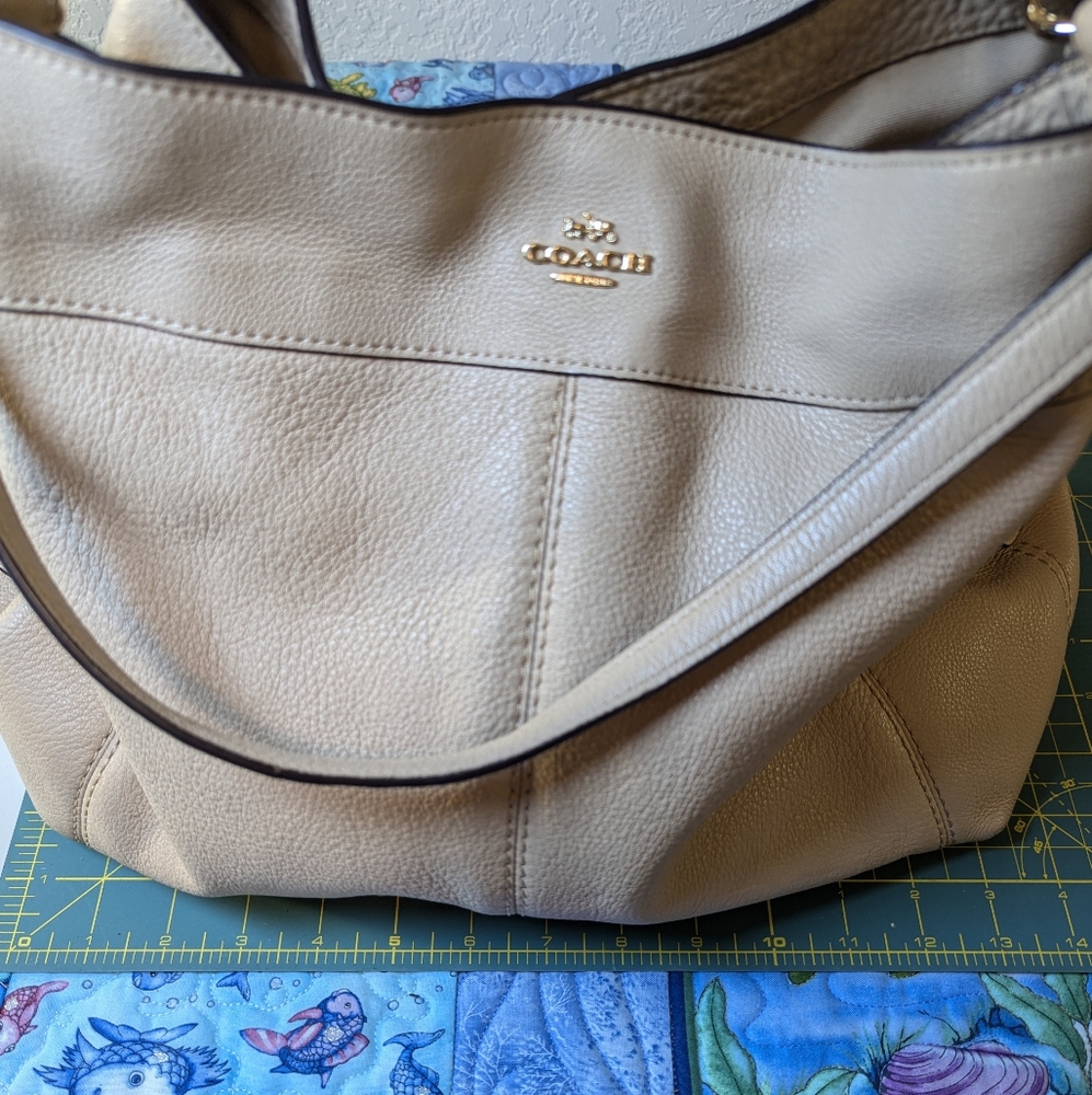 Coach Lexy Shoulder Bag - Picture 9 of 12